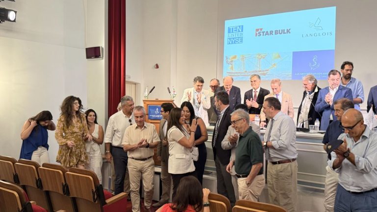 Read more about the article Strong Presence of Komvos at the 16th Hydra Shipping Conference