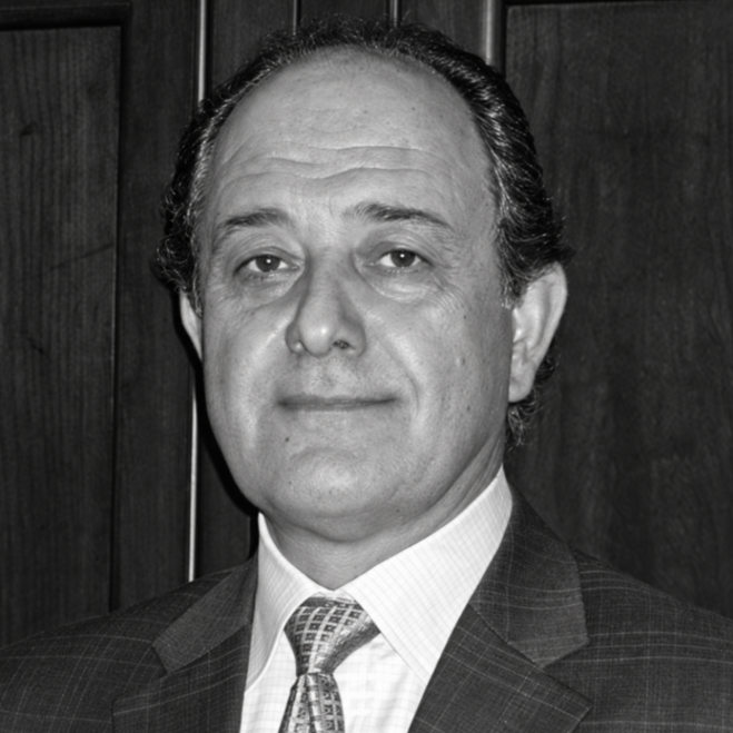 Read more about the article Stratos Tavoulareas